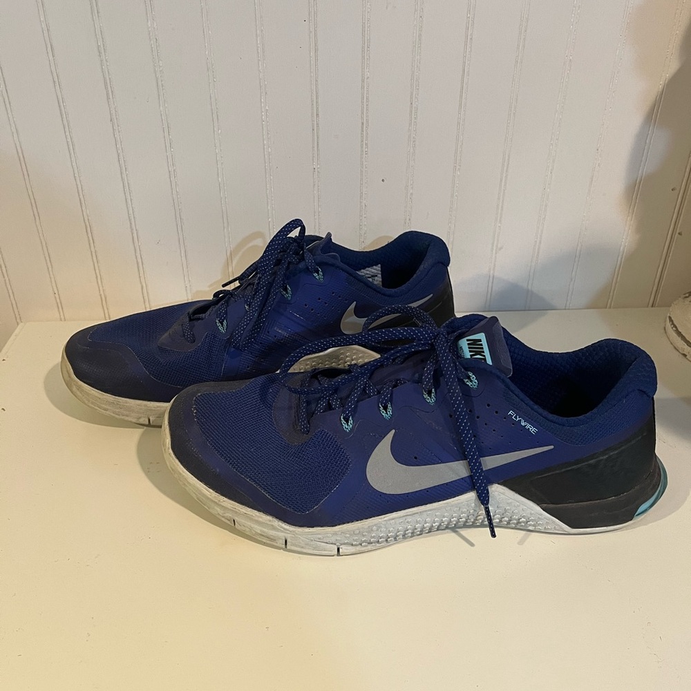 Nike metcon shoes size 11